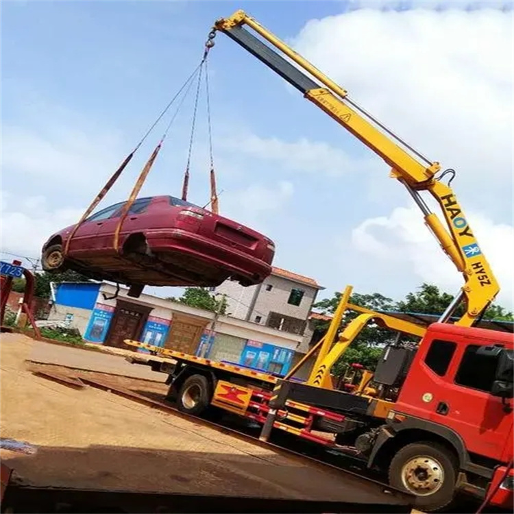 孟津吊车救援小汽车怎么吊