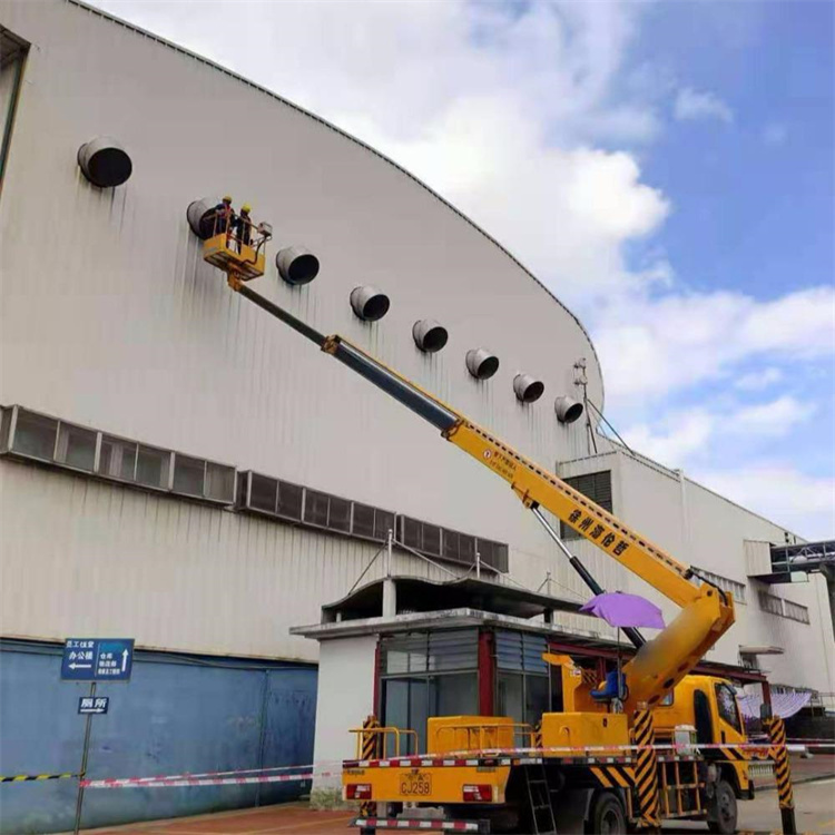 孟津高空作业车出租服务：专业广告牌安装解决方案